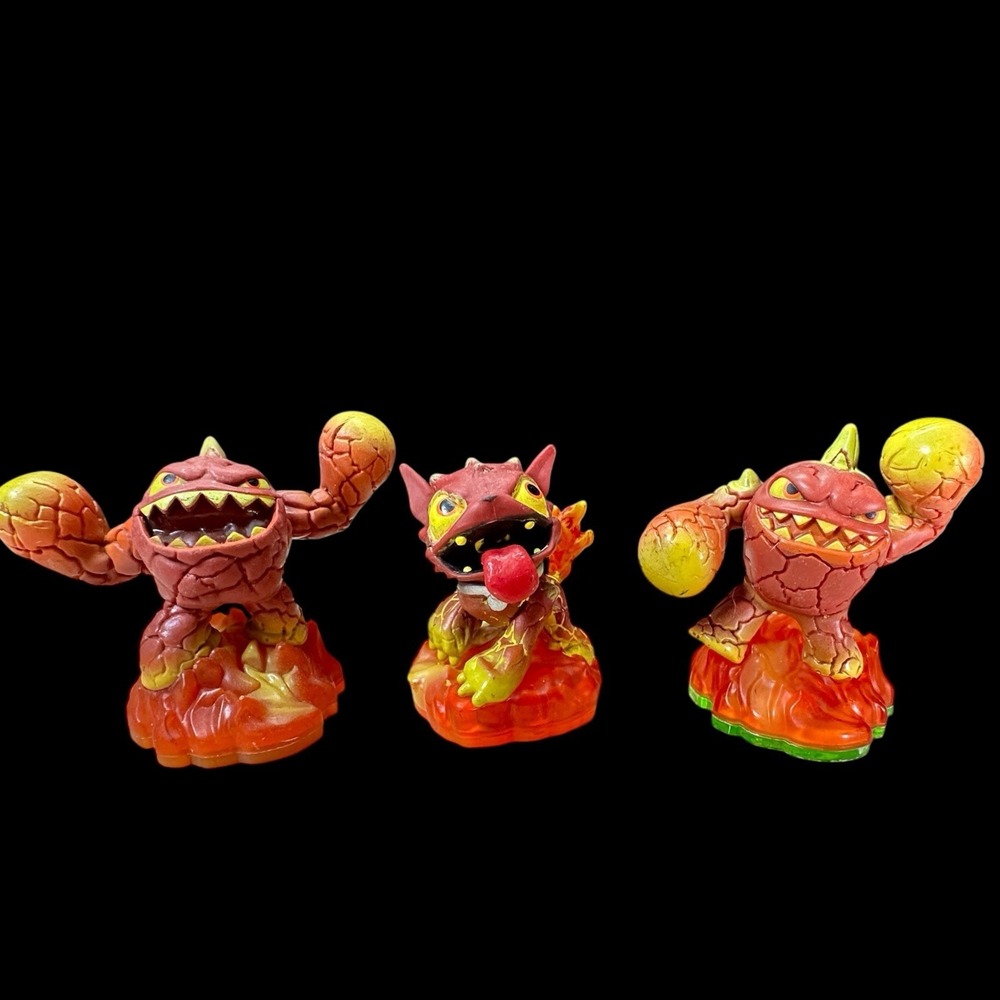 Skylander Eruptor (2x) & Hot Dog Fire Elementals Set Of 3